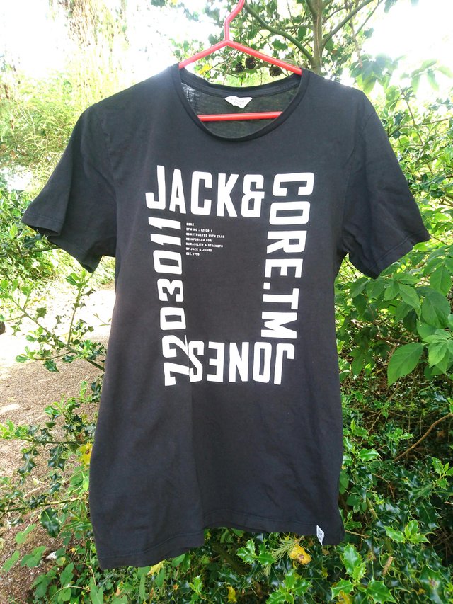 Preview of the first image of Jack & Jones Core T Shirt Large.
