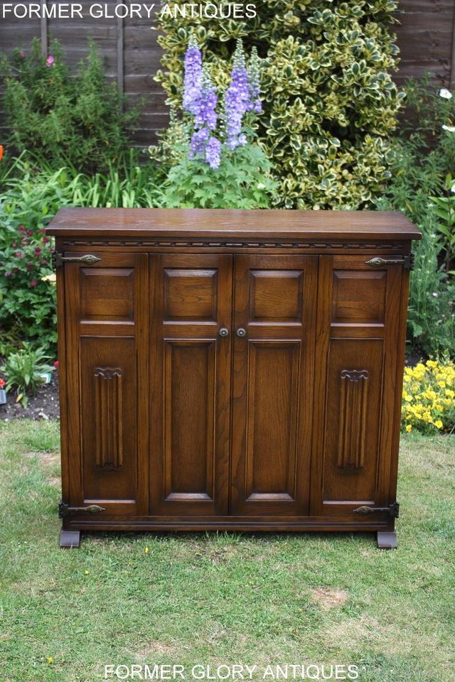 Image 12 of AN OLD CHARM LIGHT OAK DVD CD STORAGE CABINET BOOKCASE TABLE