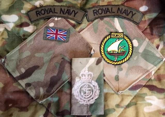 Preview of the first image of UKMCC BAHRAIN MTP MULTICAM BADGES PATCHES SMOCK JACKET NAVY.