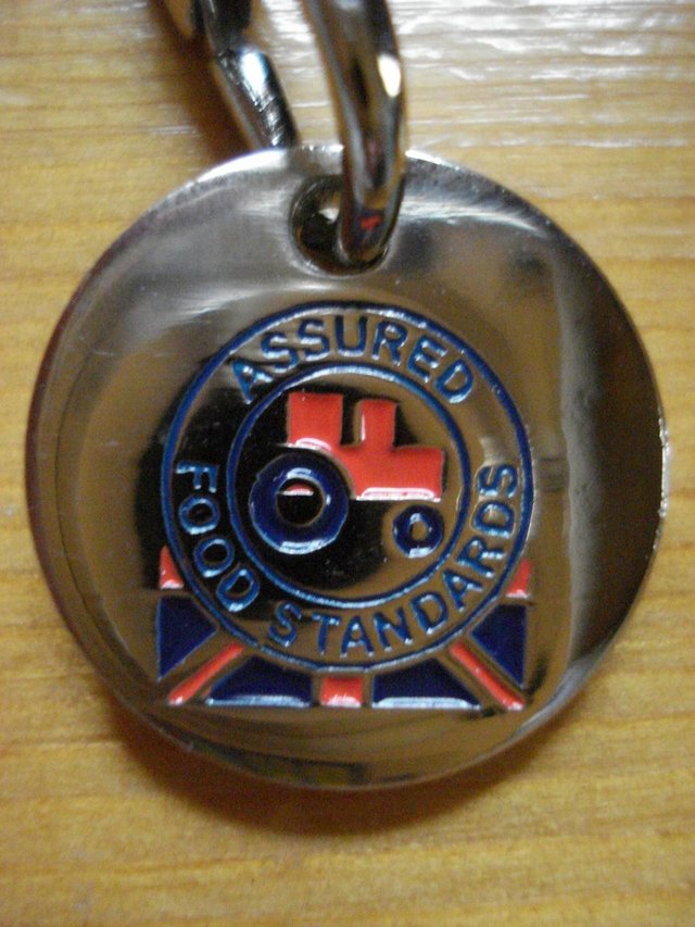 Image 3 of NEW TROLLEY COIN KEYRING – NEVER BE WITHOUT A “£1 COIN”