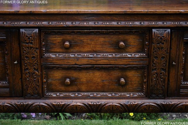 Image 13 of A TITCHMARSH AND GOODWIN CARVED OAK DRESSER BASE SIDEBOARD