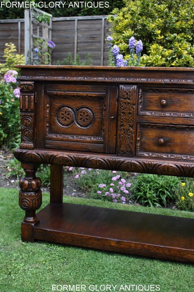 Image 15 of A TITCHMARSH AND GOODWIN CARVED OAK DRESSER BASE SIDEBOARD