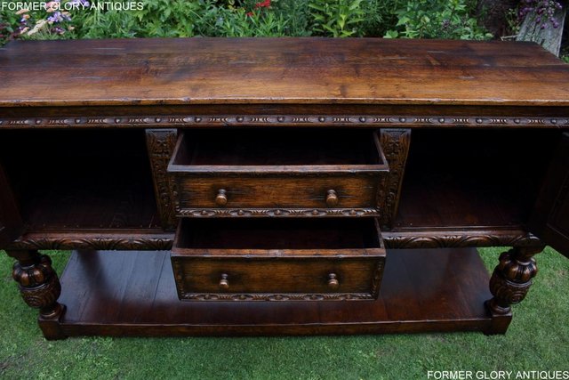 Image 20 of A TITCHMARSH AND GOODWIN CARVED OAK DRESSER BASE SIDEBOARD
