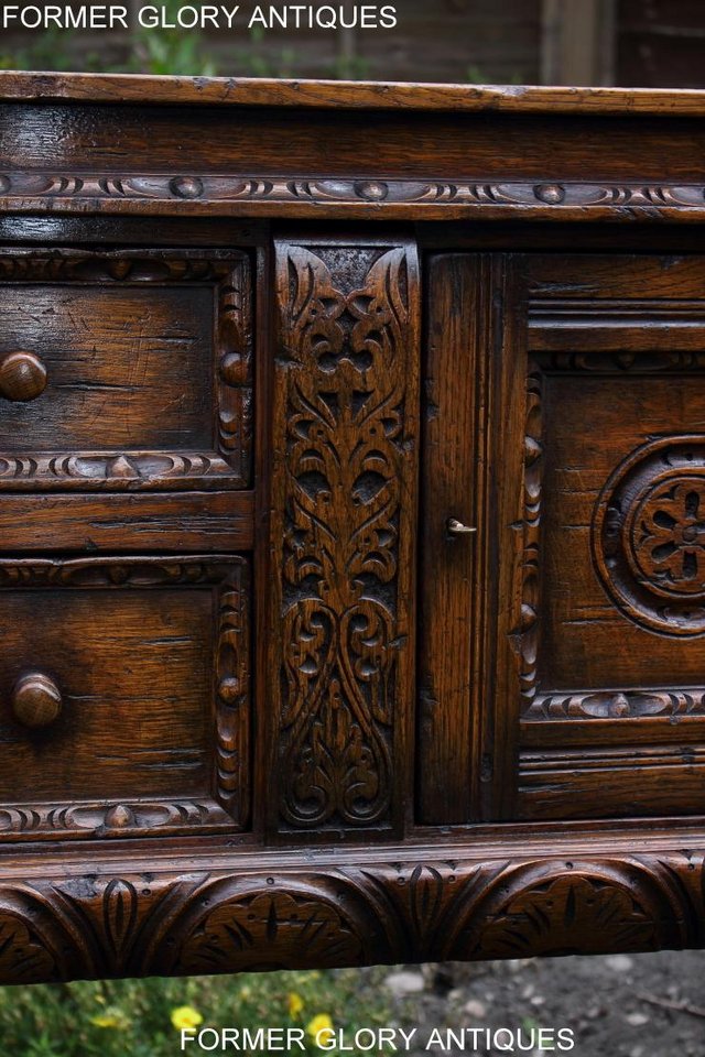 Image 39 of A TITCHMARSH AND GOODWIN CARVED OAK DRESSER BASE SIDEBOARD