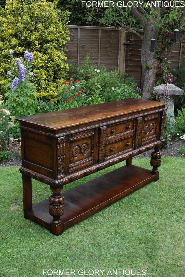Image 62 of A TITCHMARSH AND GOODWIN CARVED OAK DRESSER BASE SIDEBOARD