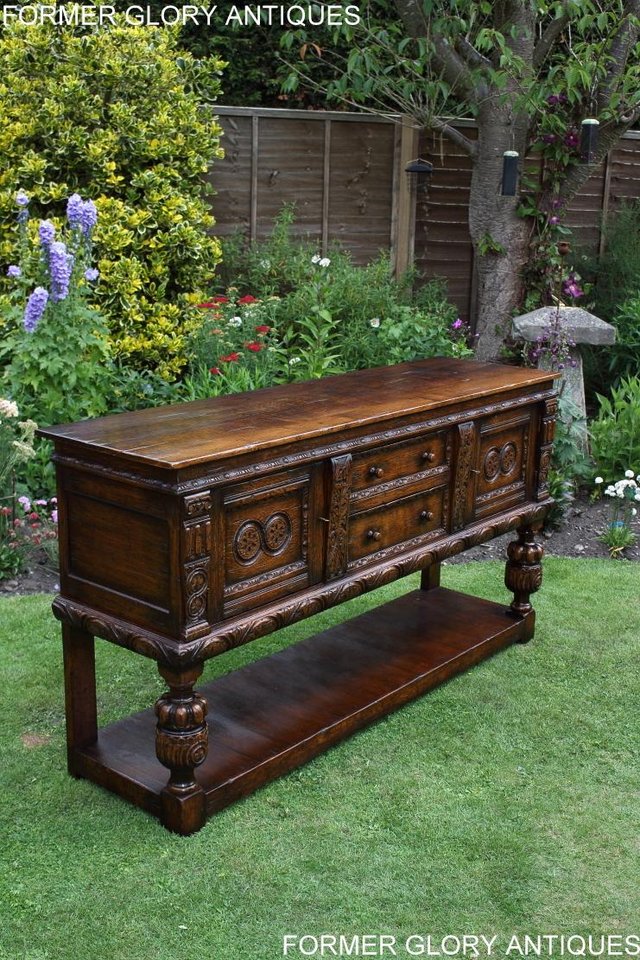 Image 79 of A TITCHMARSH AND GOODWIN CARVED OAK DRESSER BASE SIDEBOARD