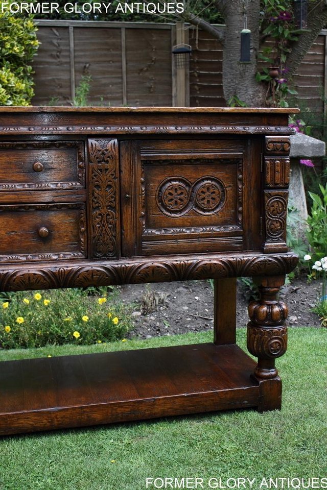 Image 94 of A TITCHMARSH AND GOODWIN CARVED OAK DRESSER BASE SIDEBOARD