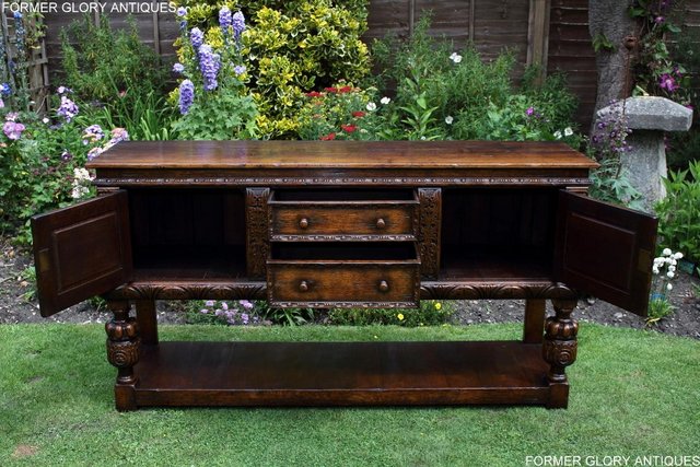 Image 103 of A TITCHMARSH AND GOODWIN CARVED OAK DRESSER BASE SIDEBOARD