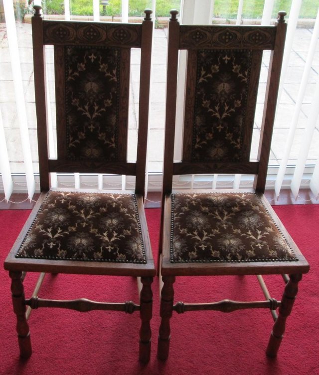 Preview of the first image of ORNATE ANTIQUE DINING ROOM TABLE & CHAIRS.