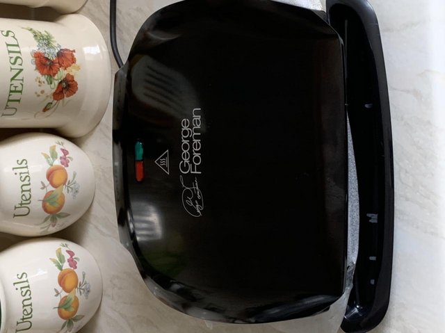 Image 2 of George Foreman health grill