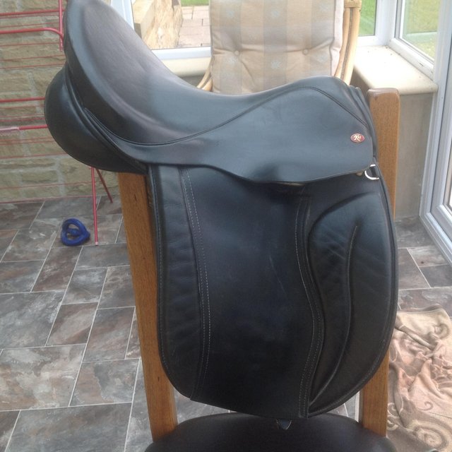 Preview of the first image of KES GP saddle.