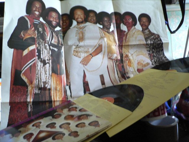 Image 3 of Earth Wind & Fire - Faces 1980 - Gatefold x 2 LP's + Poster