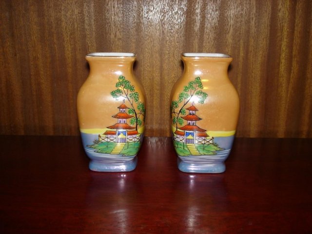 Preview of the first image of VINTAGE NORITAKE VASES.