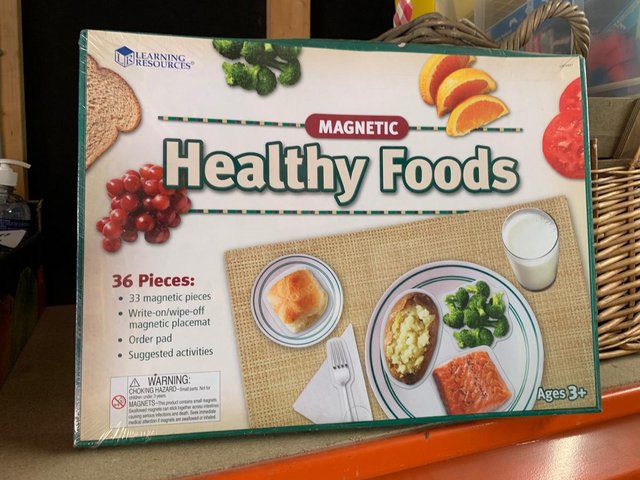 Preview of the first image of Learning Resources Magnetic Healthy Foods - NEW BARGAIN.