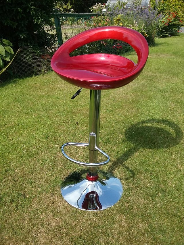 Image 3 of Chrome and Red gas adjustable Bar/Kitchen stool