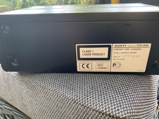 Image 3 of Sony CRX-656 10 CD auto changer *reduced*
