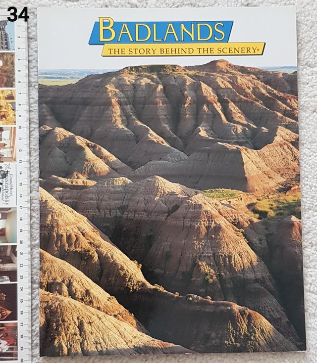 Preview of the first image of Book Badlands - the story behind the scenery, South Dakota.