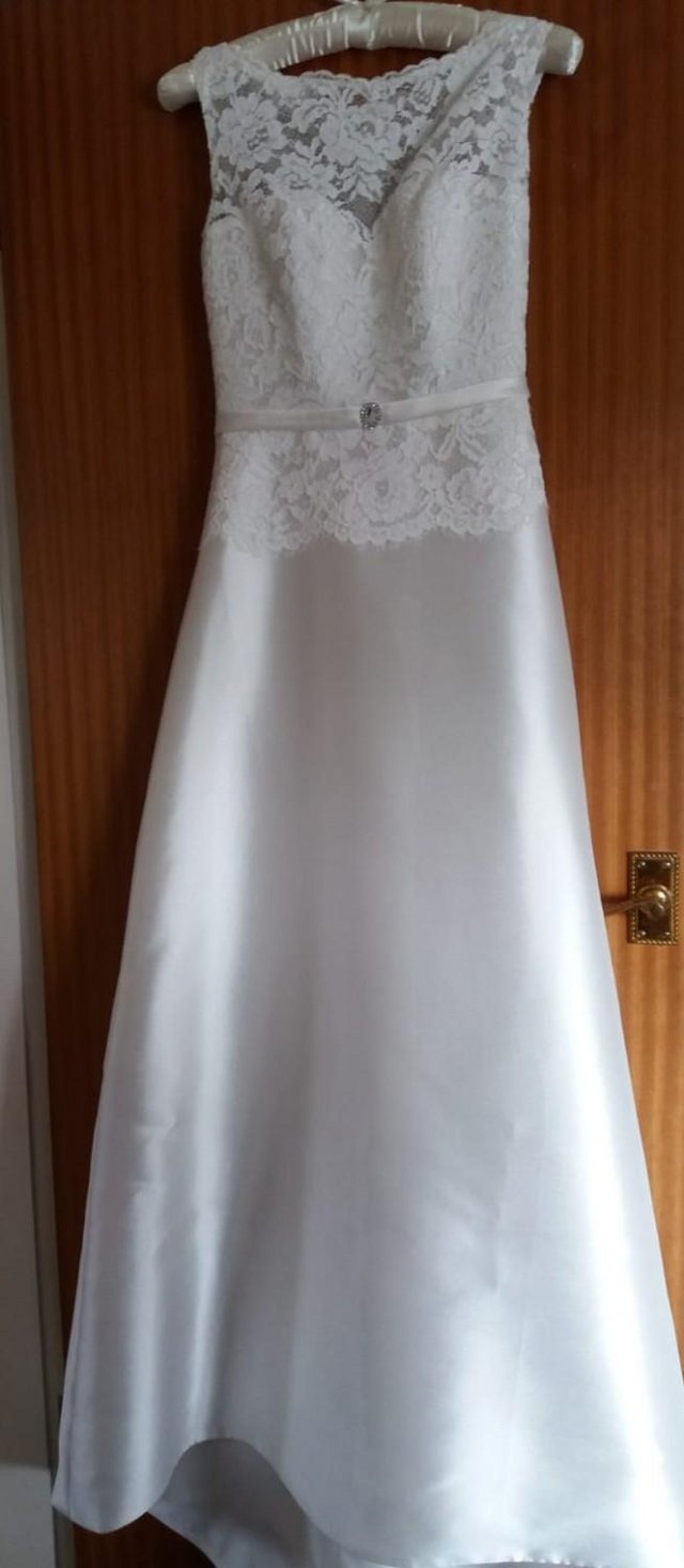 Image 3 of New (with label) Amanda Wyatt Anoushka Wedding Dress Size 10