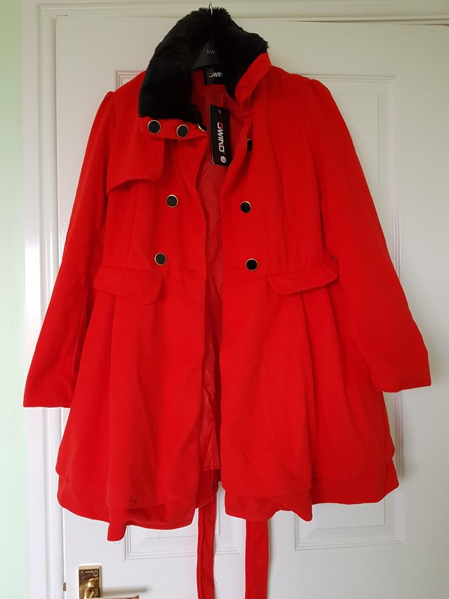 Preview of the first image of Size 8/10 Ladies Puff Red Jacket New BNWT winter.