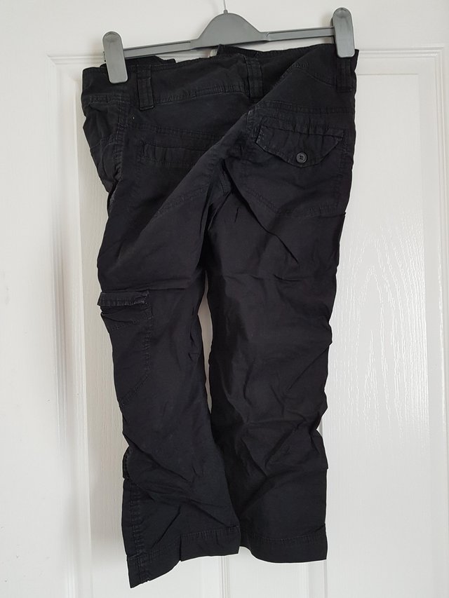 Preview of the first image of H&M 3/4 combat trousers eur 36 (uk 10).