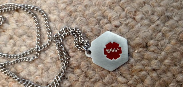 Preview of the first image of warfarin medical ID necklace.
