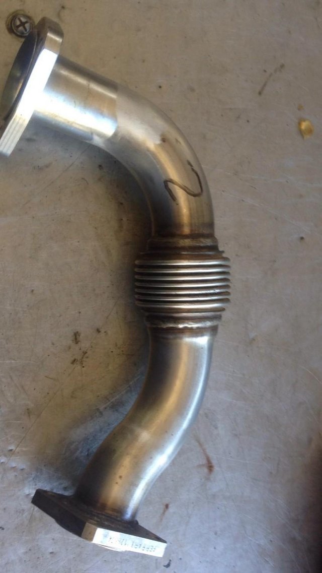 Image 2 of Gas delivery pipe to Wastegate for Ferrari 208 Gtb/Gts Turbo