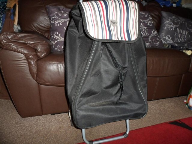 Preview of the first image of HOPPA SHOPPING TROLLEY.