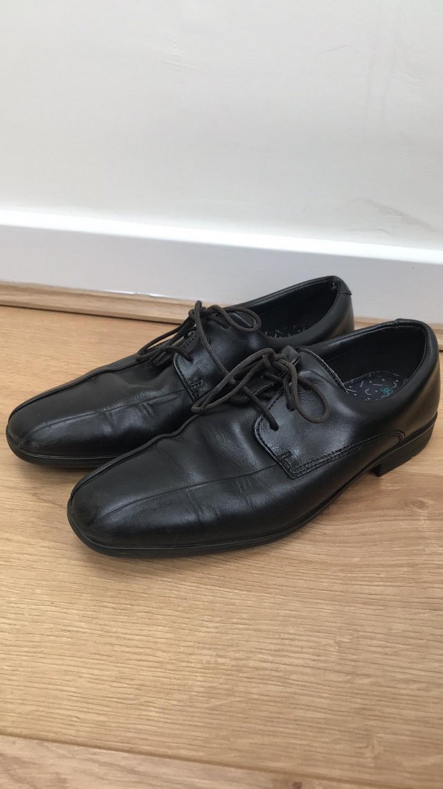 Preview of the first image of Clark’s Boys School Shoes Size 3.