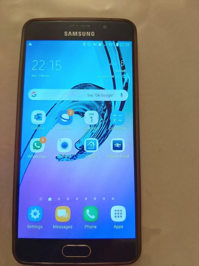 Preview of the first image of Samsung A5 Smartphone.