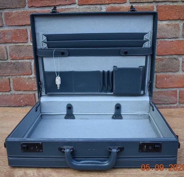 Image 4 of Briefcase