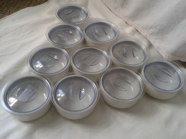 Preview of the first image of 20 Steelite Cereal, soup, pudding bowls with microwave tops.