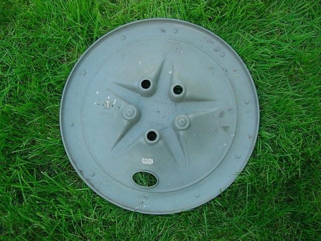 Image 2 of Freelander 1 spare wheel cover