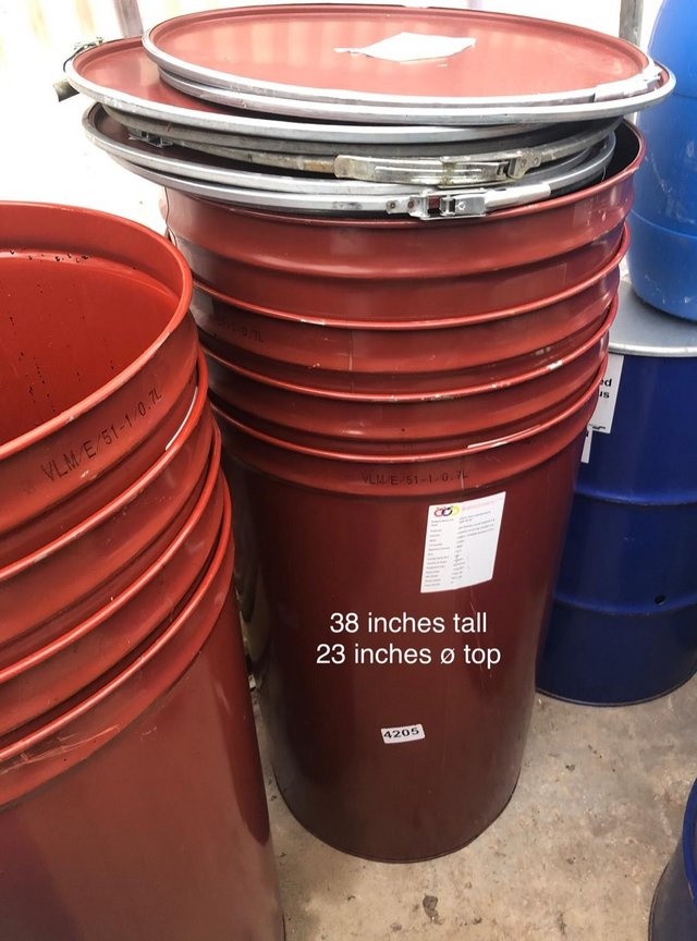 Image 3 of 8x Large Steel food/ storage bins, rat proof. Clamp lid
