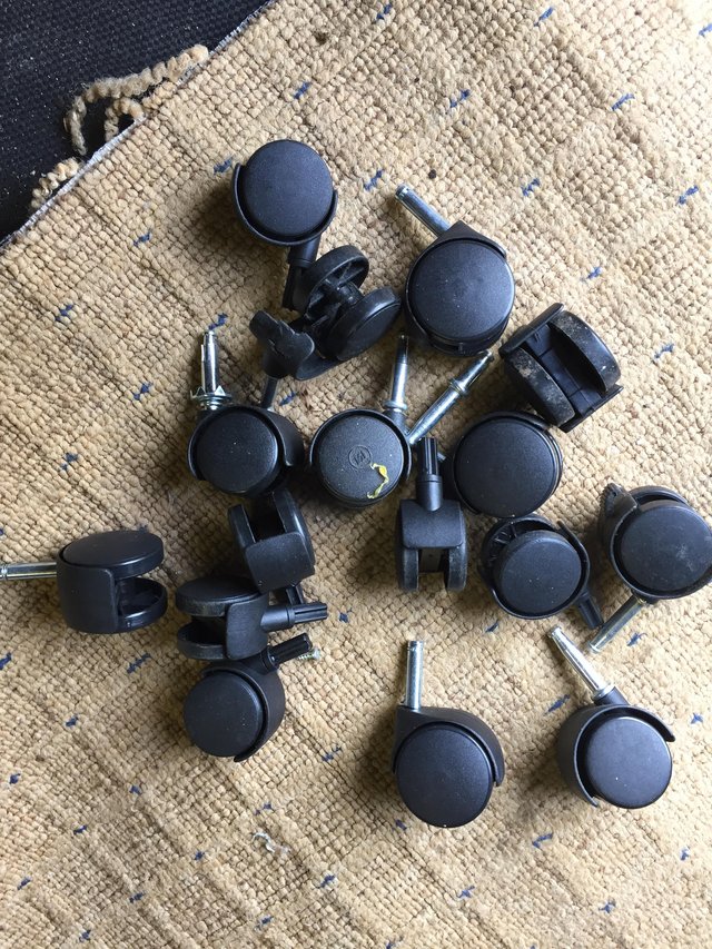 Preview of the first image of 40mm casters.