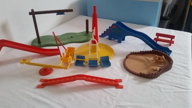 Image 3 of Playmobil Playpark Accessories