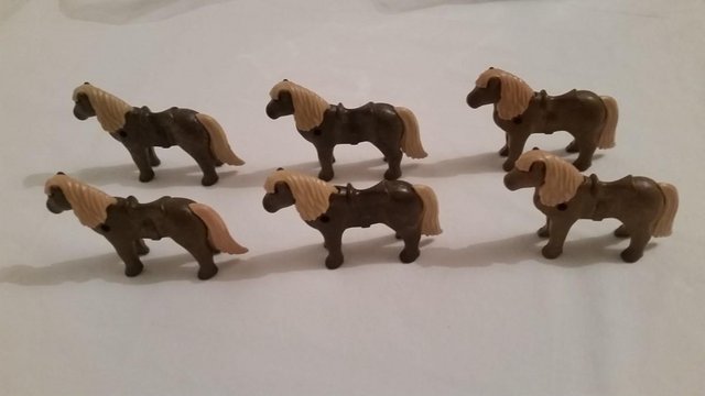 Preview of the first image of Playmobil Ponies.