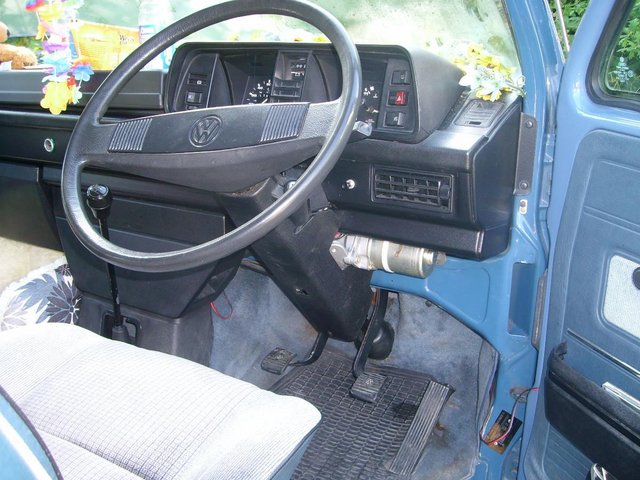 Image 3 of Volkswagen T25 power steering conversion VW T3 fully fitted