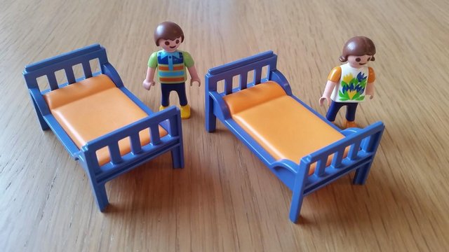 Image 3 of Playmobil Beds and People