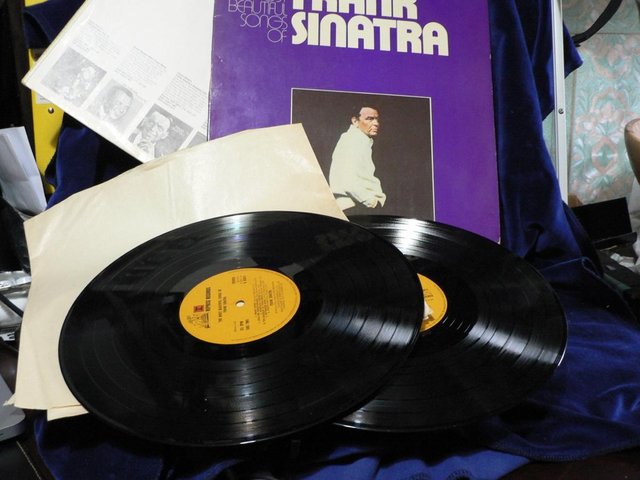 Image 2 of Frank Sinatra – The Most Beautiful Songs Of Frank Sinatra