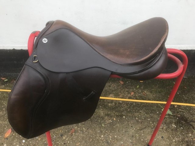 Image 2 of Barnsby medium fit saddle 19 “
