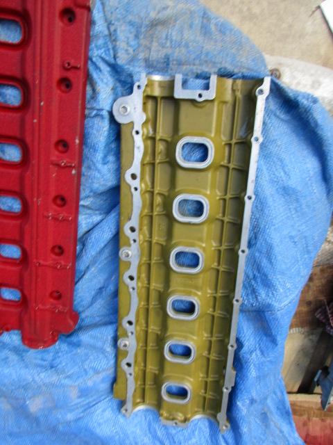 Preview of the first image of Left valve cover for Ferrari Testarossa.