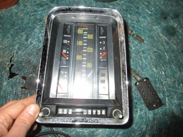 Image 2 of Instrument panel for Mercedes 190