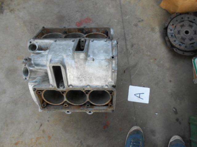 Preview of the first image of Engine block for Citroen SM.