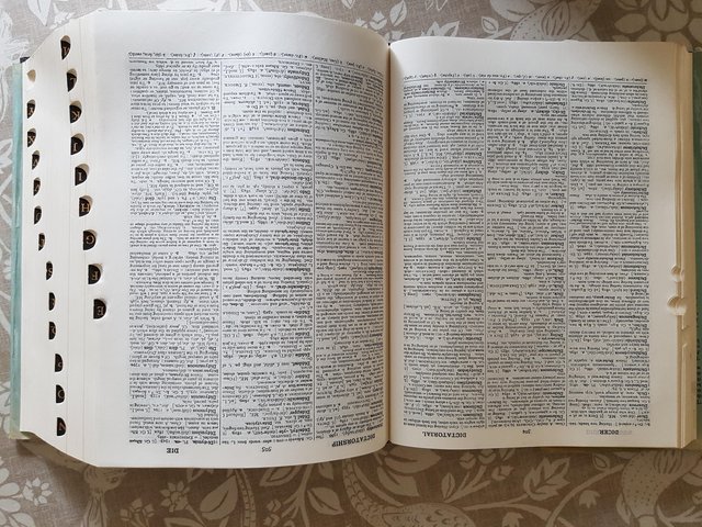 Image 3 of The Shorter Oxford English Dictionary, 3rd edition