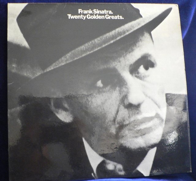 Preview of the first image of Frank Sinatra – Twenty Golden Greats - Capitol 1978.