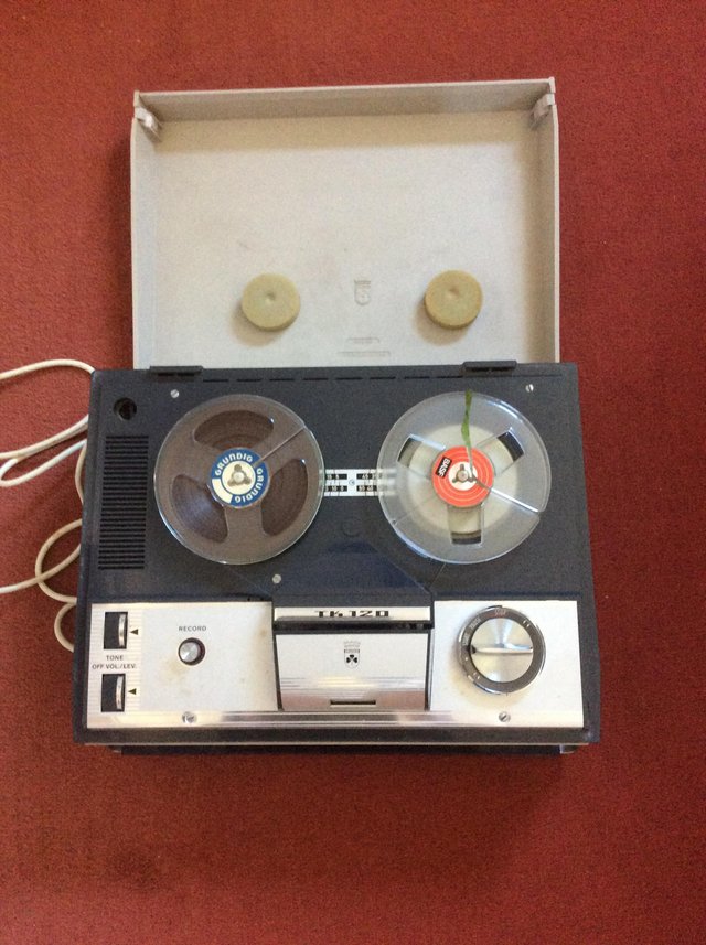 Preview of the first image of Tape recorder.