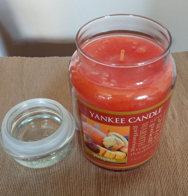Image 3 of Yankee Candle Pumpkin (Rare Scent) 110-150 hrs burn time.