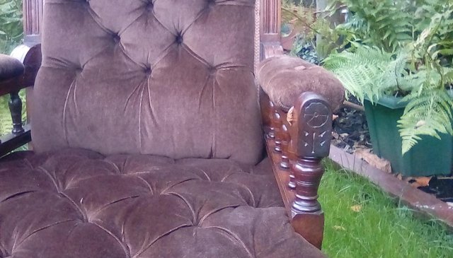 Image 12 of Lovely His And Hers Chairs ( smoke,pet free home )