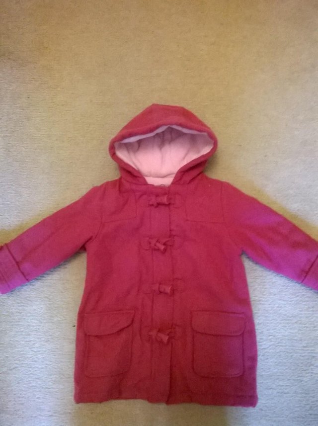 Preview of the first image of Coat 18-24mths.