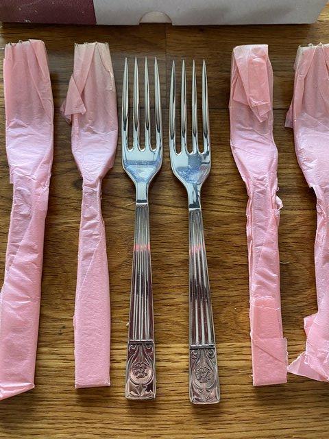 Image 3 of 6 x Vintage (New) Firth Staybrite Stainless Dessert Forks